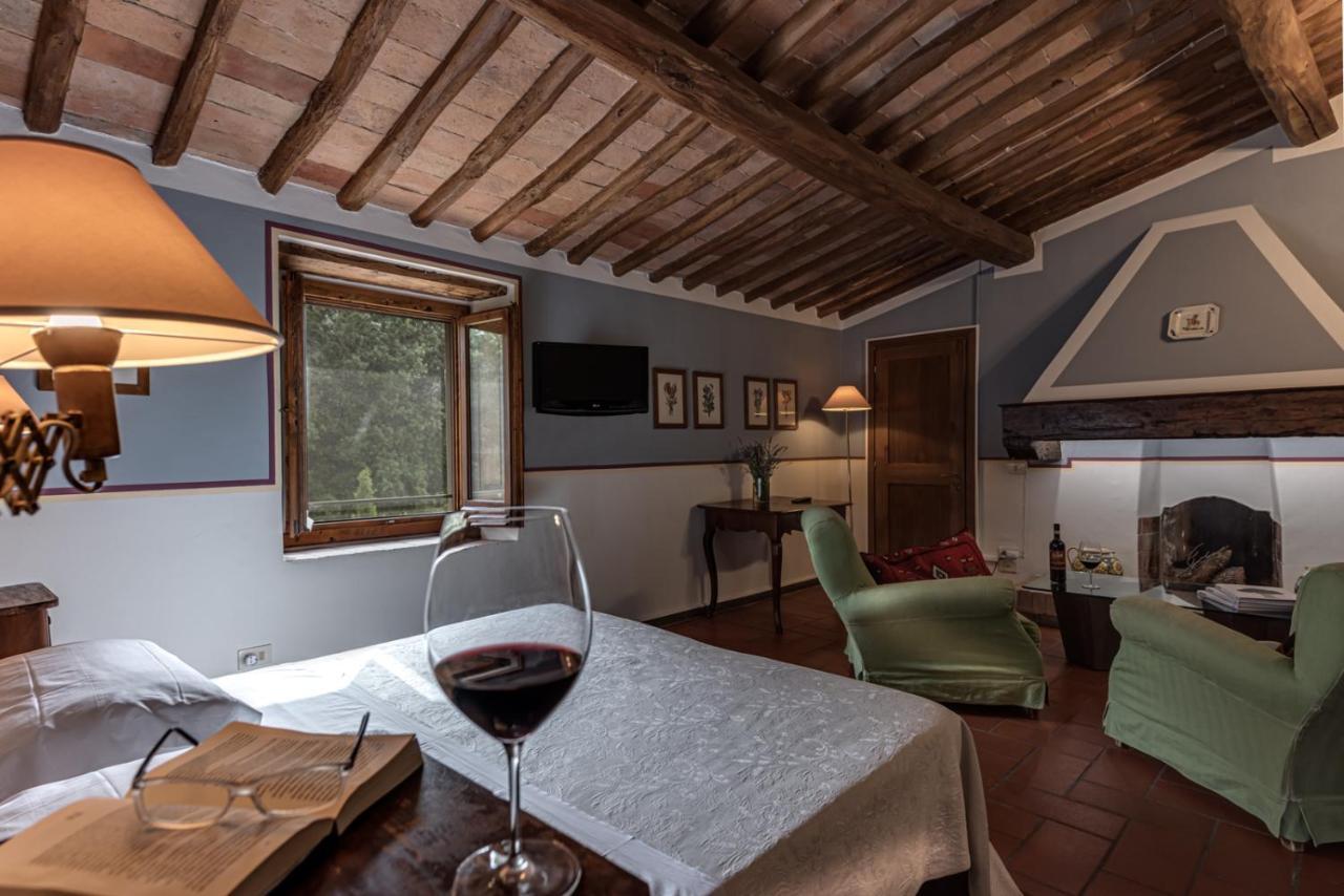 Tenuta Il Corno Agriturismo Сан-Кашіано-ін-Валь-ді-Пеза Екстер'єр фото