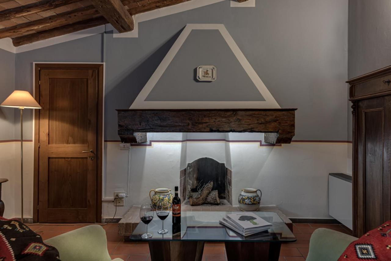 Tenuta Il Corno Agriturismo Сан-Кашіано-ін-Валь-ді-Пеза Екстер'єр фото