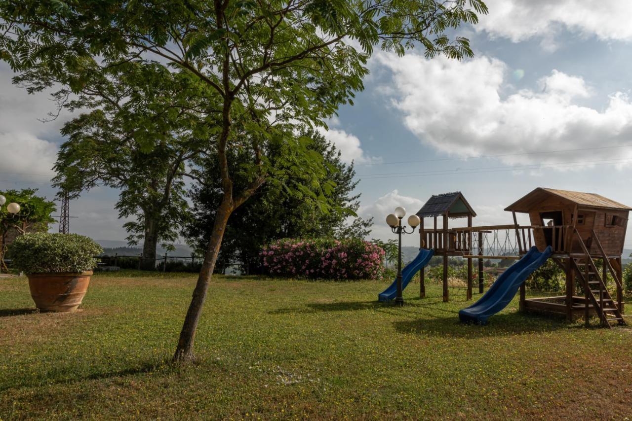 Tenuta Il Corno Agriturismo Сан-Кашіано-ін-Валь-ді-Пеза Екстер'єр фото
