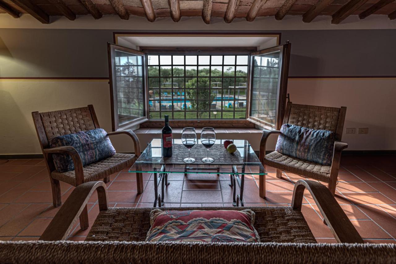 Tenuta Il Corno Agriturismo Сан-Кашіано-ін-Валь-ді-Пеза Екстер'єр фото