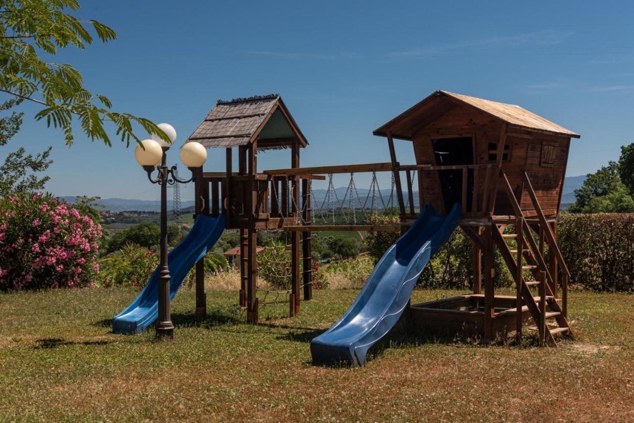 Tenuta Il Corno Agriturismo Сан-Кашіано-ін-Валь-ді-Пеза Екстер'єр фото
