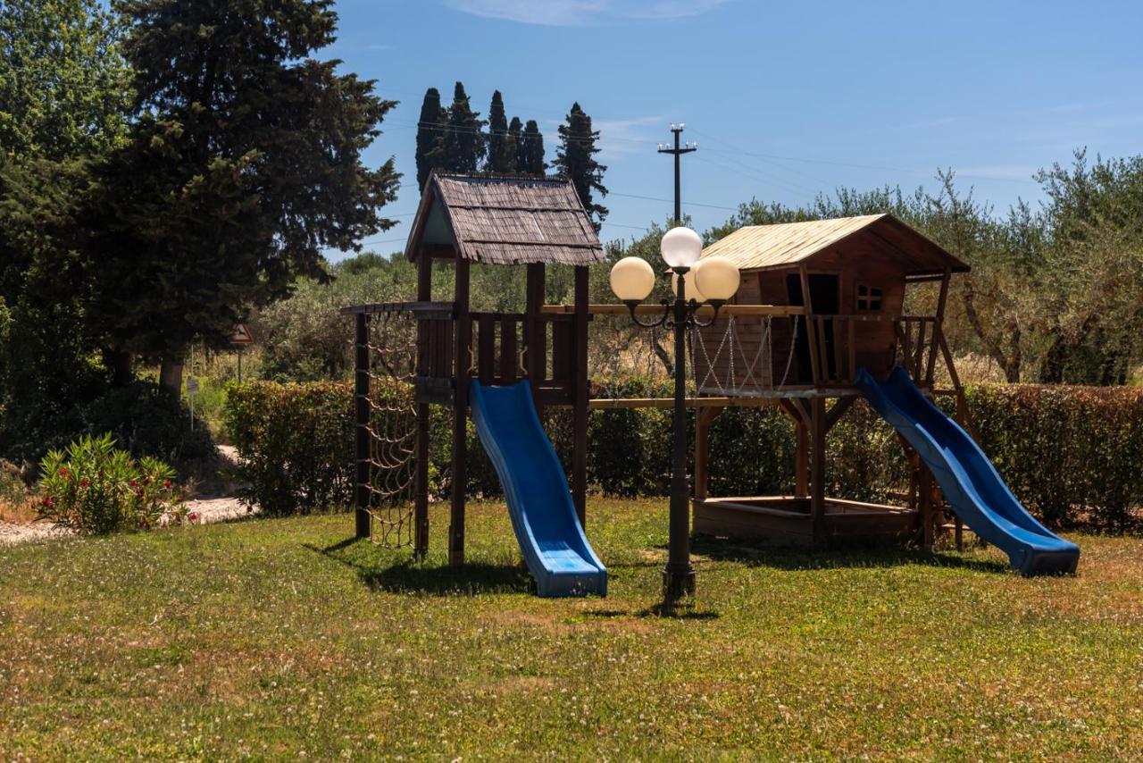 Tenuta Il Corno Agriturismo Сан-Кашіано-ін-Валь-ді-Пеза Екстер'єр фото
